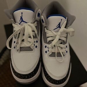 Jordan retro 3’s
